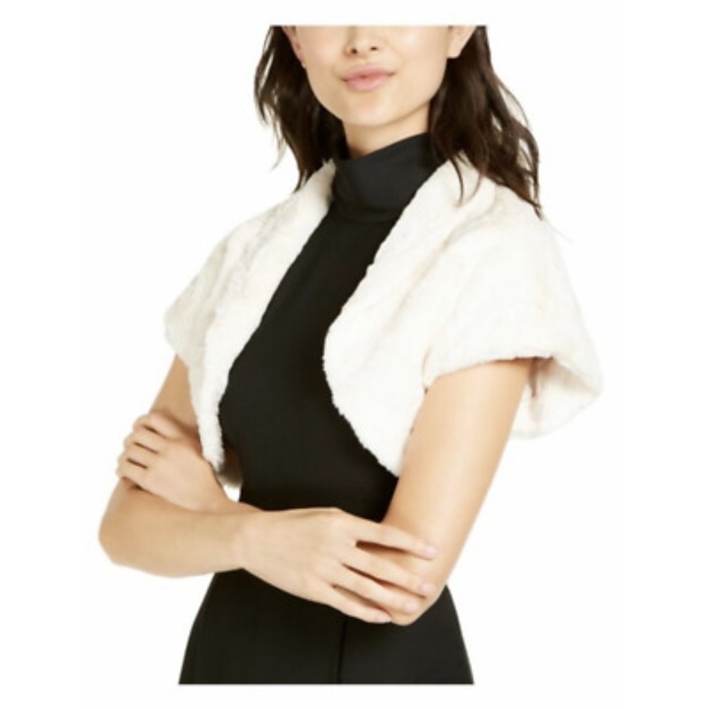 Vince Camuto Women's Short Sleeve Open Cardigan B